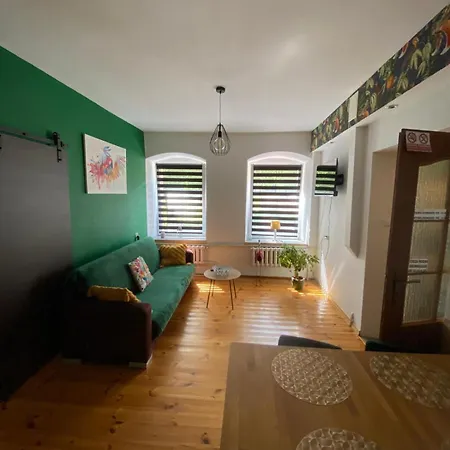 Pod Papugami Apartment *