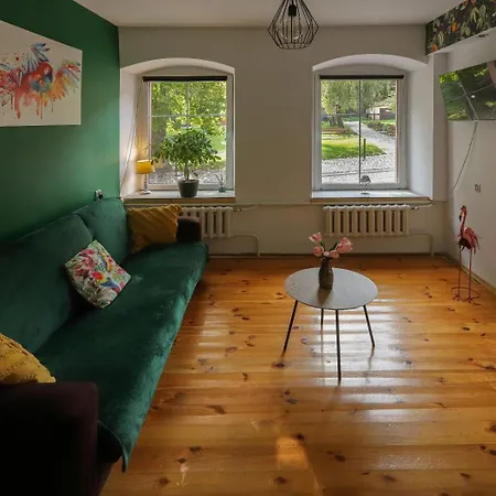 Pod Papugami Apartment