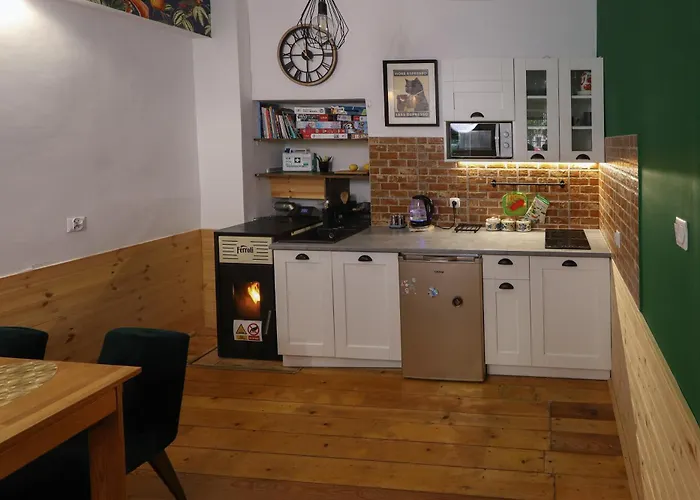 Apartment Pod Papugami